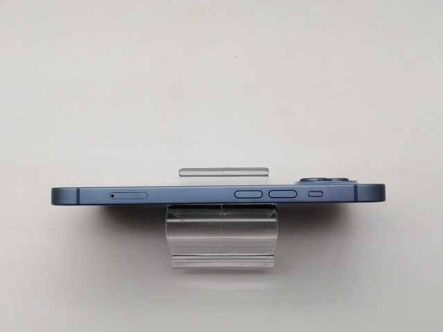 【中古】Apple au 【SIMフリー】 iPhone 14 128GB ブルー MPVJ3J/A【なんば】保証期間１ヶ月【ランクB】