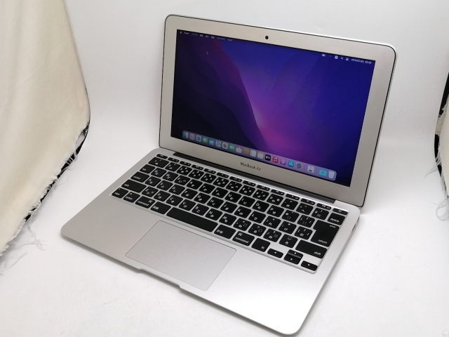 MacBook Air マックブックエアー PC 11インチ MacBook Airのモデルを