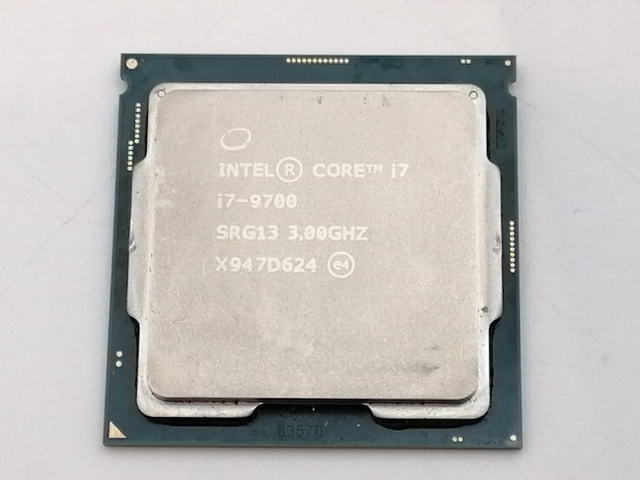 【中古】Intel Core i7-9700 (3GHz/TB:4.7GHz/SRG13/R0) bulk LGA1151/8C/8T/L3 12M/UHD630/TDP65W【津田沼】保証期間１週間