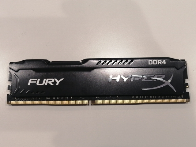 【中古】DDR4 16GB PC4-25600(DDR4-3200)【デスクトップPC用】【津田沼】保証期間１週間