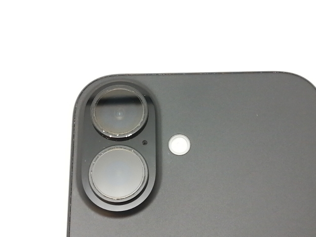 【中古】Apple au 【SIMフリー】 iPhone 16 128GB ブラック MYDQ3J/A【津田沼】保証期間１ヶ月【ランクB】_6