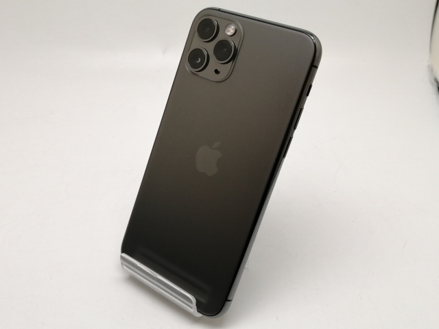 iPhone 11 64GB SIMフリー MWLT2J/A ブラック SoftBank MWLT2J/A