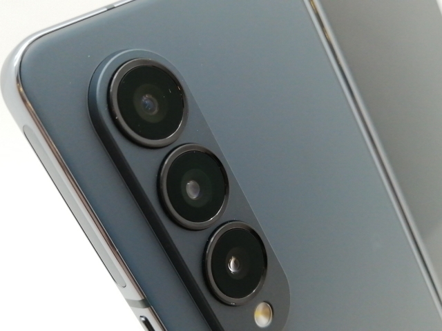 【中古】SAMSUNG au 【SIMフリー】 Galaxy Z Fold4 12GB 256GB SCG16 グレイグリーン【津田沼】保証期間１ヶ月【ランクB】_7