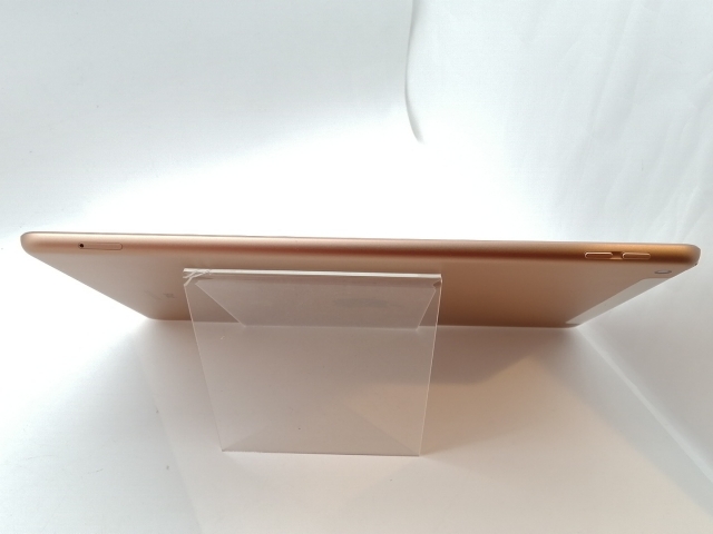 【中古】Apple au 【SIMロック解除済み】 iPad（第8世代/2020） 32GB ゴールド MYMK2J/A【津田沼】保証期間１ヶ月【ランクB】_3