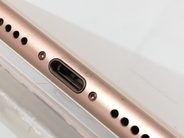 【中古】Apple SoftBank 【SIMロック解除済み】 iPhone 8 64GB ゴールド MQ7A2J/A【津田沼】保証期間１ヶ月【ランクB】_8