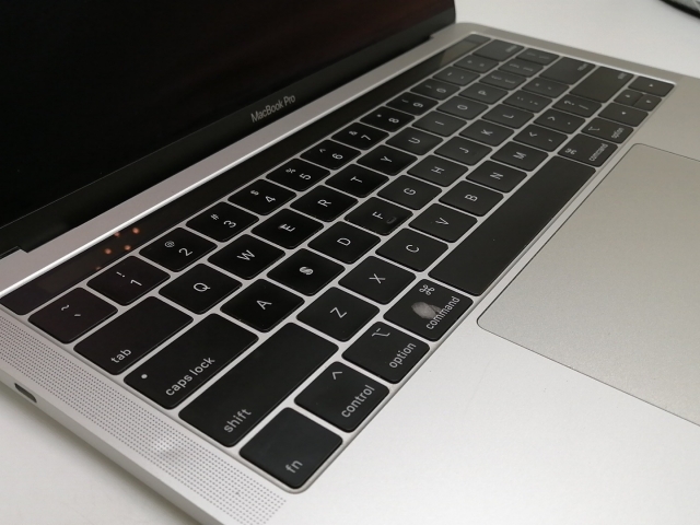 中古】Apple MacBook Pro 13インチ(wTB) CTO (Mid 2019) シルバー Core