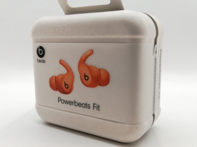 【未使用】beats by dr.dre Powerbeats Fit [スパークオレンジ]【津田沼】保証期間１ヶ月