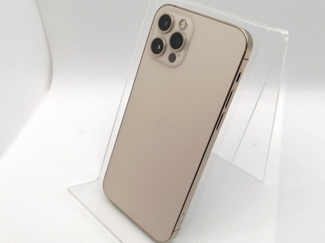 【中古】Apple au 【SIMロック解除済み】 iPhone 12 Pro 256GB ゴールド MGMC3J/A【秋葉4号】保証期間１ヶ月【ランクC】