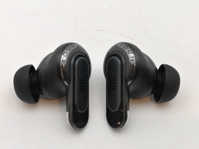 【中古】JBL TOUR PRO 3 [ブラック]【津田沼】保証期間１ヶ月【ランクA】 17,985円