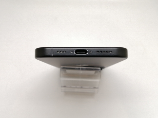 中古】Apple 国内版 【SIMフリー】 iPhone 15 128GB ブラック MTMH3J/A