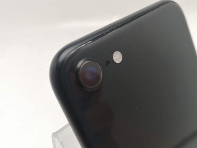 【中古】Apple au 【SIMロック解除済み】 iPhone SE（第2世代） 128GB ブラック MXD02J/A【津田沼】保証期間１ヶ月【ランクC】