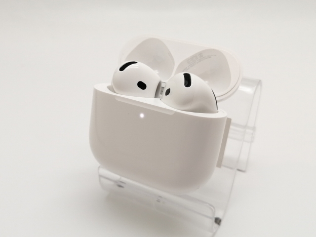 Apple airpods4 ノイズキャンセリングモデル 保証期間2026年6月