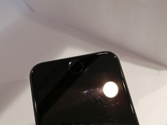 【中古】Apple au 【SIMフリー】 iPhone SE（第3世代） 128GB ミッドナイト MMYF3J/A【津田沼】保証期間１ヶ月【ランクB】_8
