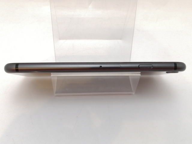 【中古】Apple docomo 【SIMロック解除済み】 iPhone 8 64GB スペースグレイ MQ782J/A【DS秋葉】保証期間１ヶ月【ランクC】_5