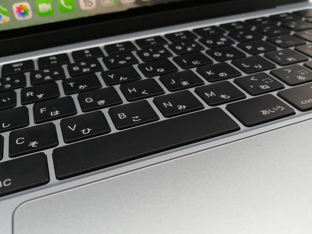 【中古】Apple MacBook Air 13インチ M5(CPU:10C/GPU:10C) 24GB/1TB スカイブルー MDHK4J/A (13インチ,M5)【津田沼】保証期間１ヶ月【ランクA】_3