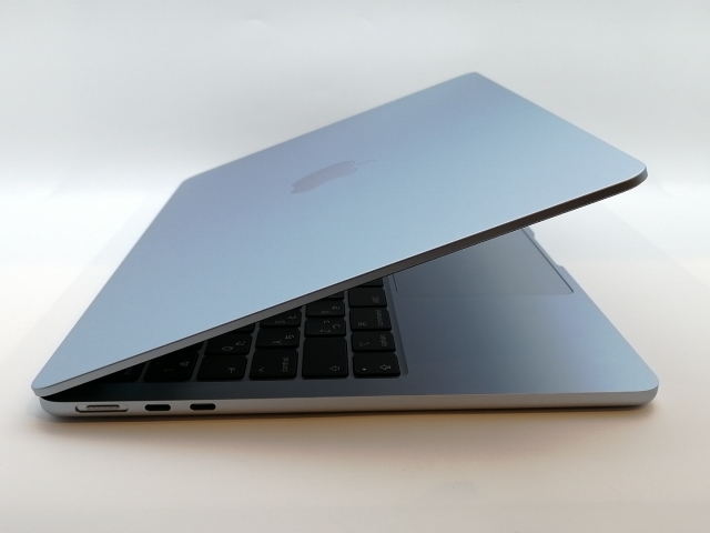 【中古】Apple MacBook Air 13インチ M5(CPU:10C/GPU:10C) 24GB/1TB スカイブルー MDHK4J/A (13インチ,M5)【津田沼】保証期間１ヶ月【ランクA】_4