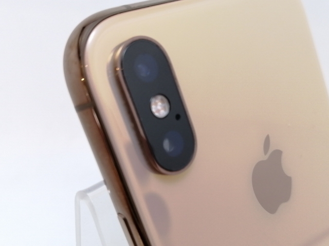 【中古】Apple docomo 【SIMロック解除済み】 iPhone XS 256GB ゴールド MTE22J/A【津田沼】保証期間１ヶ月【ランクC】_6
