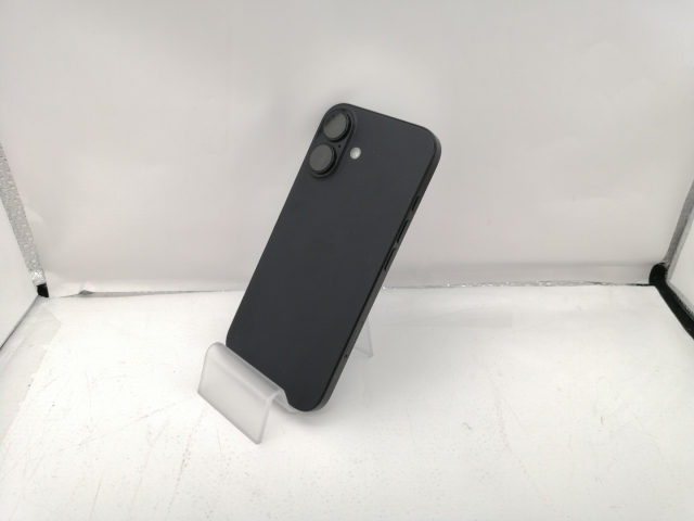 【中古】【赤ロム保証あり】Apple docomo 【SIMフリー】 iPhone 16 128GB ブラック MYDQ3J/A【川越クレアモール】保証期間１ヶ月【ランクB】