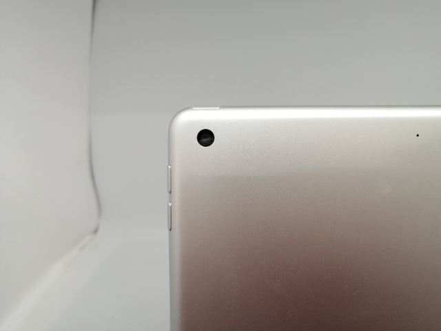 【中古】Apple 【Wi-Fi】 iPad（第7世代/2019） 32GB シルバー MW752J/A【川越クレアモール】保証期間１ヶ月【ランクC】_6