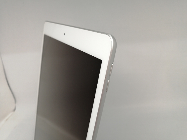 【中古】Apple 【Wi-Fi】 iPad（第7世代/2019） 32GB シルバー MW752J/A【川越クレアモール】保証期間１ヶ月【ランクC】_7