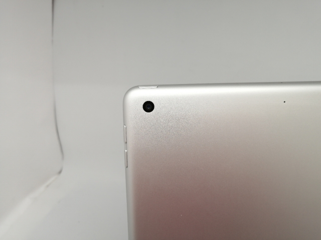 【中古】Apple 【Wi-Fi】 iPad（第8世代/2020） 32GB シルバー MYLA2J/A【川越クレアモール】保証期間１ヶ月【ランクA】_6