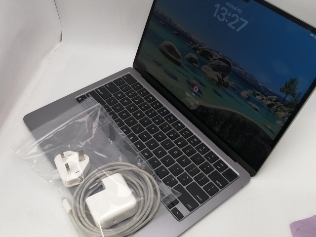 【中古】Apple MacBook Air 13インチ CTO (M2,2022) スペースグレイ M2(CPU:8C/GPU:8C)/8G/256G/30W AC【川越クレアモール】保証期間１ヶ月【ランクA】_6