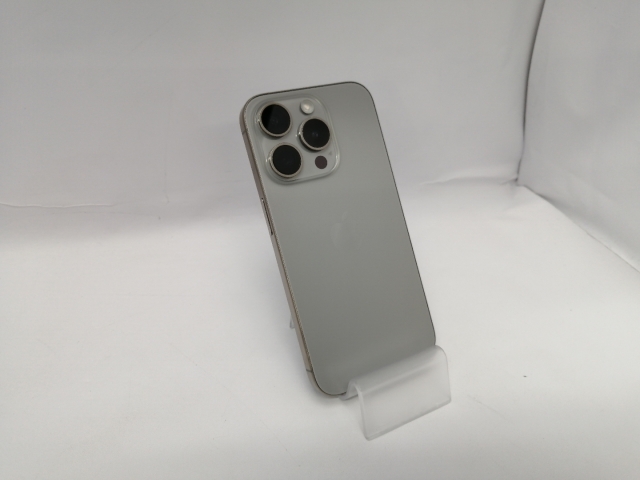 【中古】Apple 国内版 【SIMフリー】 iPhone 15 Pro 256GB ナチュラルチタニウム MTUF3J/A【川越クレアモール】保証期間１ヶ月【ランクB】