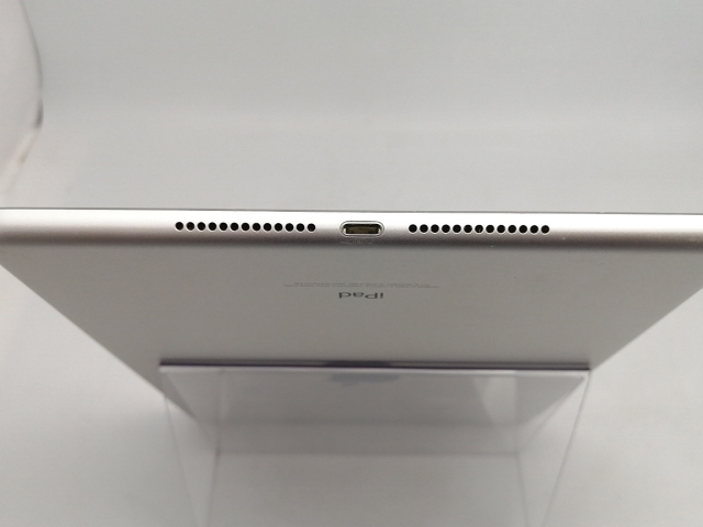 【中古】Apple 【Wi-Fi】 iPad（第6世代/2018） 32GB シルバー MR7G2J/A【川越クレアモール】保証期間１ヶ月【ランクC】_3
