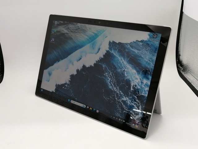 【中古】Microsoft Surface Pro7 (i5 8G 256G)【川越クレアモール】保証期間１ヶ月【ランクC】