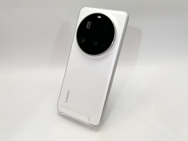 【中古】Xiaomi 国内版【SIMフリー】 Xiaomi 15 Ultra (フォトグラフィーキット付き) ホワイト 16GB 512GB【高崎モントレー】保証期間１ヶ月【ランクA】