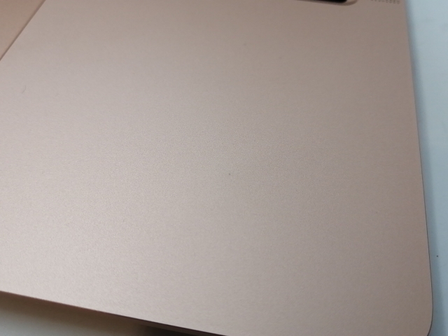 【中古】Apple MacBook Air 13インチ M1(CPU:8C/GPU:8C) 8GB/512GB ゴールド MGNE3J/A (M1・2020)【高崎モントレー】保証期間１ヶ月【ランクA】