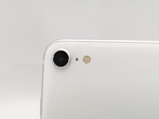 【中古】Apple 国内版 【SIMフリー】 iPhone SE（第2世代） 64GB ホワイト MX9T2J/A【高崎モントレー】保証期間１ヶ月【ランクC】_6