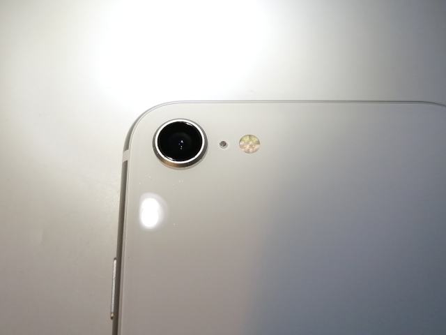 【中古】Apple 国内版 【SIMフリー】 iPhone SE（第2世代） 64GB ホワイト MX9T2J/A【高崎モントレー】保証期間１ヶ月【ランクC】_8
