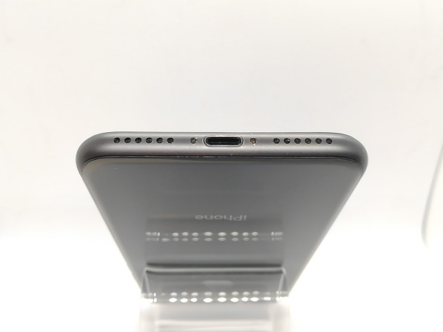 【中古】Apple au 【SIMロック解除済み】 iPhone 8 64GB スペースグレイ MQ782J/A【高崎モントレー】保証期間１ヶ月【ランクC】_4