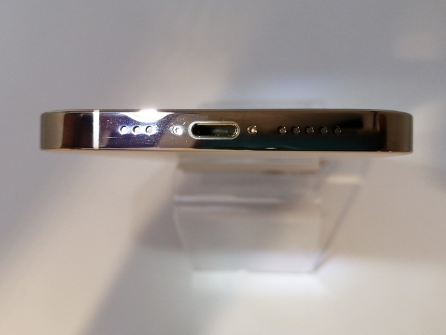 iPhone 12 Pro 128GB ゴールド SIMロック解除済み 中古】Apple au 【SIMロック解除済み】 iPhone 12 Pro 128GB