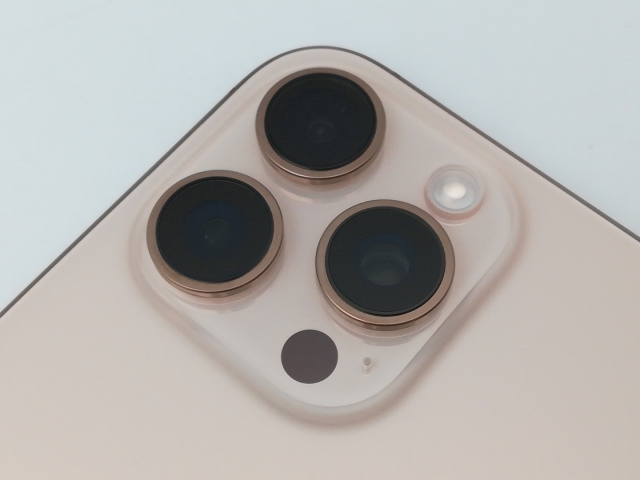 【中古】Apple 国内版 【SIMフリー】 iPhone 16 Pro Max 256GB デザートチタニウム MYWJ3J/A【中野】保証期間１ヶ月【ランクB】_6