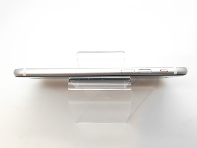 【中古】Apple SoftBank 【SIMロック解除済み】 iPhone SE（第2世代） 64GB ホワイト MHGQ3J/A（後期型番）【高崎モントレー】保証期間１ヶ月【ランクC】_3