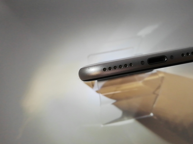 【中古】Apple SoftBank 【SIMロック解除済み】 iPhone SE（第2世代） 64GB ホワイト MHGQ3J/A（後期型番）【高崎モントレー】保証期間１ヶ月【ランクC】_7