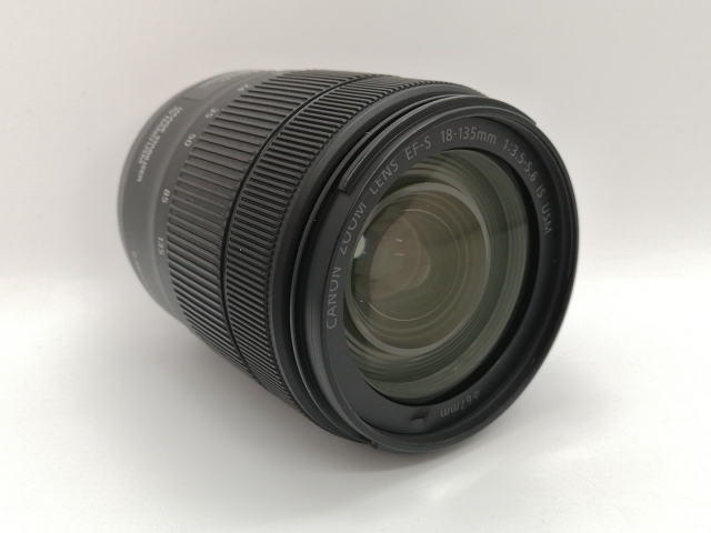 Canon EOS 9000Dズームレンズキット EFS 18-135mm付き 楽天市場】canon eos 9000d ef-s18-135 is usm レンズキットの通販