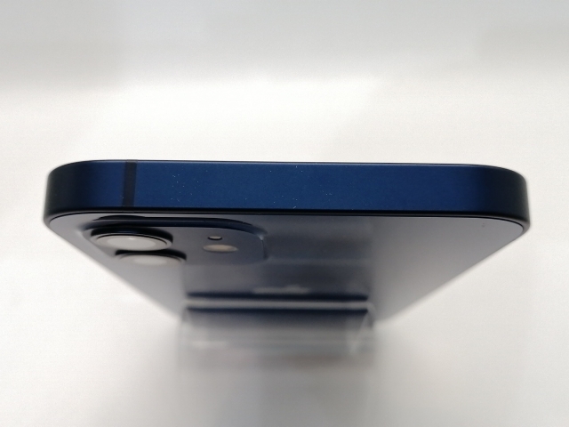 【中古】Apple docomo 【SIMロック解除済み】 iPhone 12 128GB ブルー MGHX3J/A【高崎モントレー】保証期間１ヶ月【ランクB】_2