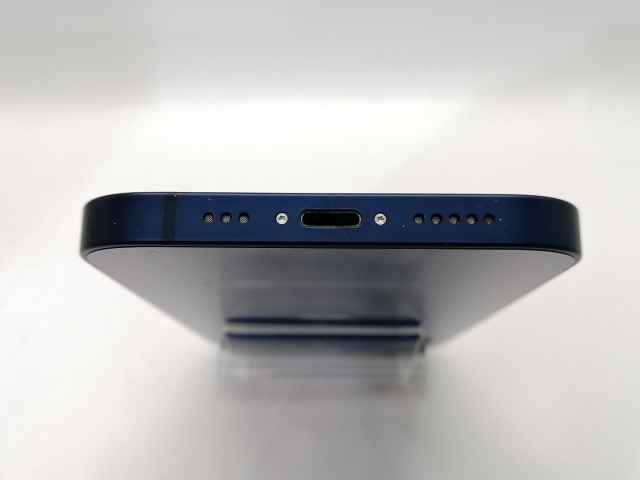 【中古】Apple docomo 【SIMロック解除済み】 iPhone 12 128GB ブルー MGHX3J/A【高崎モントレー】保証期間１ヶ月【ランクB】_3