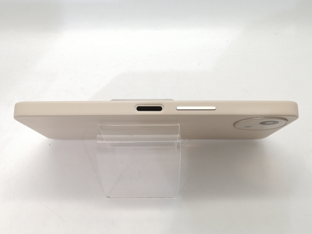 【中古】SHARP docomo 【SIMフリー】 AQUOS wish4 ホワイト 4GB 64GB SH-52E【高崎モントレー】保証期間１ヶ月【ランクC】_4