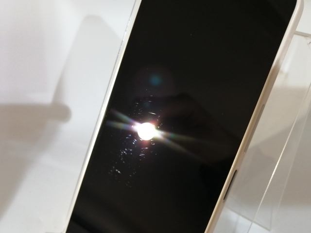 【中古】SHARP docomo 【SIMフリー】 AQUOS wish4 ホワイト 4GB 64GB SH-52E【高崎モントレー】保証期間１ヶ月【ランクC】_7