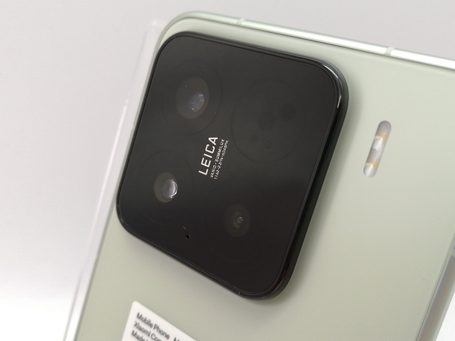 【中古】Xiaomi 国内版【SIMフリー】 Xiaomi 15 グリーン 12GB 256GB【高崎モントレー】保証期間１ヶ月【ランクA】