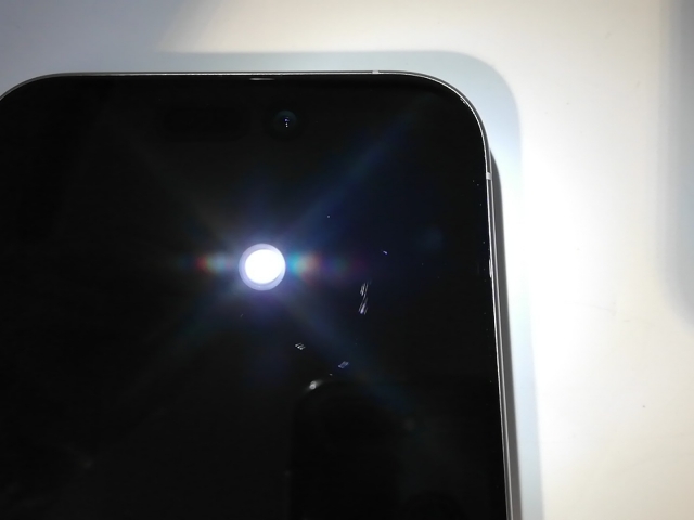 【中古】Apple 国内版 【SIMフリー】 iPhone 15 Pro 128GB ホワイトチタニウム MTU83J/A【高崎モントレー】保証期間１ヶ月【ランクB】_7