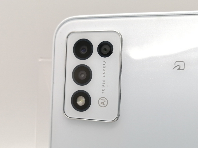 【中古】ZTE ymobile 【SIMフリー】 Libero 5G III 4GB 64GB ホワイト A202ZT【高崎モントレー】保証期間１ヶ月【ランクA】_2