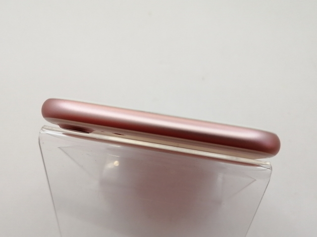 【中古】Apple au 【SIMロック解除済み】 iPhone 7 32GB ローズゴールド MNCJ2J/A【大須アメ横】保証期間１ヶ月【ランクA】_2