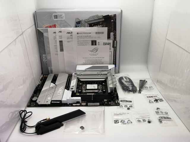 【中古】ASUS ROG STRIX X670E-A GAMING WIFI X670E/AM5/2.5GbitLAN/Wi-Fi6E(ax)+BT5.2/ATX【大須アメ横】保証期間１週間_8