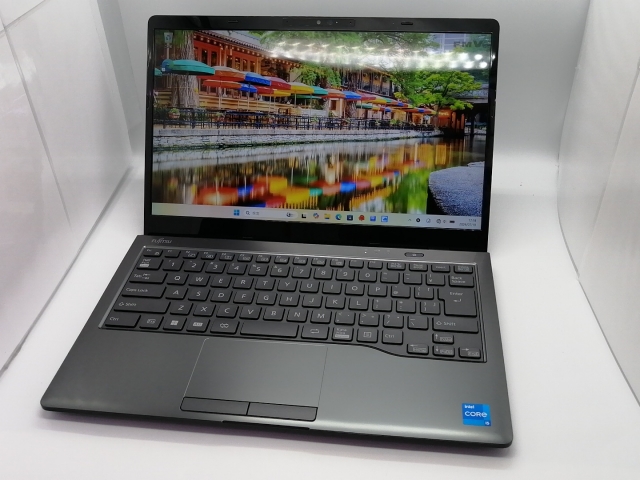 【中古】Fujitsu LIFEBOOK MH MH55/H1 FMVM55H1B ダーククロム【i5-1135G7 8G 256G(SSD) WiFi 14LCD】【大須アメ横】保証期間１ヶ月【ランクB】