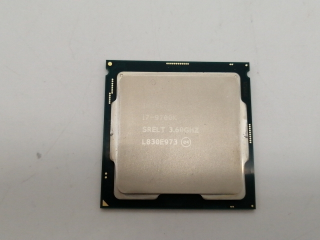 中古】Intel Core i7-9700K (3.6GHz/TB:4.9GHz/SRELT/P0) BOX LGA1151